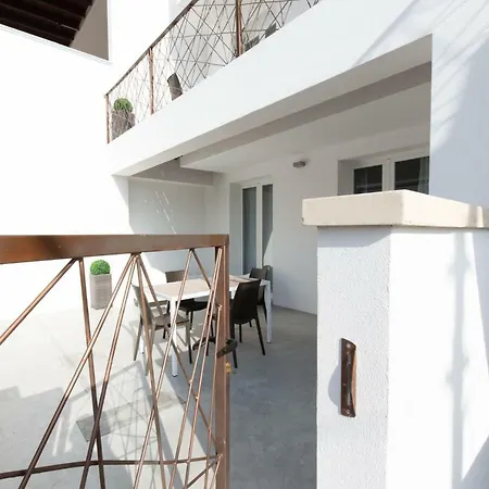 بيت للعطل Anchor House